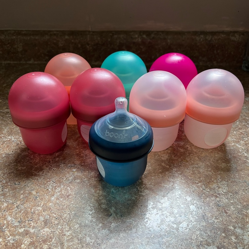 8 Boon baby bottles.
